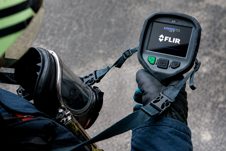FLIR Wärmebildkamera im Feuerwehreinsatz
